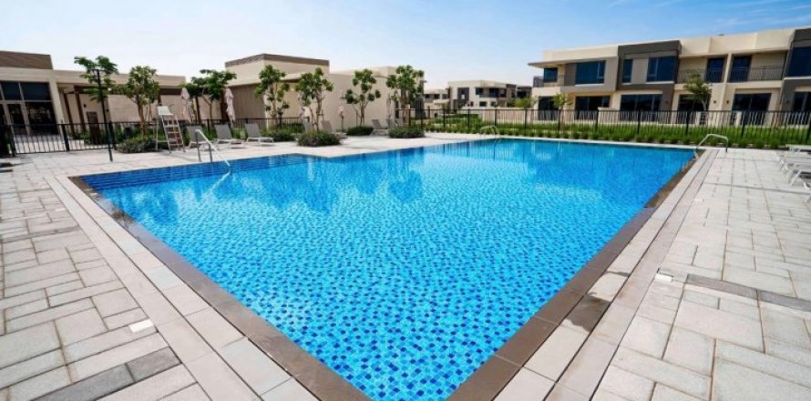 Shtëpi në qytet në Dubai Hills Estate, Emiratet e Bashkuara Arabe 5 dhoma gjumi, 253 m2. № 6674