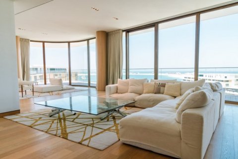 Apartament në Jumeirah Lake Towers, Dubai, Emiratet e Bashkuara Arabe 4 dhoma gjumi, 607 m2. № 6604 - Foto 2