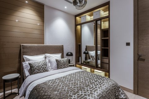 Vilë në Dubai, Emiratet e Bashkuara Arabe 4 dhoma gjumi, 360 m2. № 7099 - Foto 10