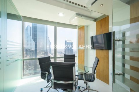Zyrë në DIFC, Dubai, Emiratet e Bashkuara Arabe 72.46 m2. № 18044 - Foto 3