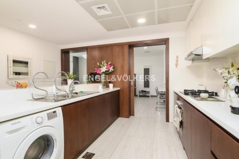 Apartament në ZAYA HAMENI në Jumeirah Village Circle, Dubai, Emiratet e Bashkuara Arabe 2 dhoma gjumi, 141.58 m2. № 18196 - Foto 13