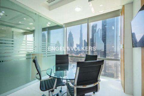 Zyrë në DIFC, Dubai, Emiratet e Bashkuara Arabe 72.46 m2. № 18044 - Foto 1