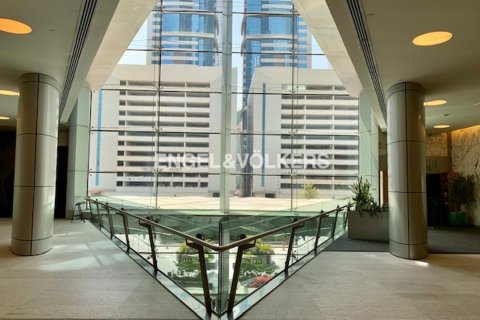 Zyrë në DIFC, Dubai, Emiratet e Bashkuara Arabe 72.46 m2. № 17909 - Foto 13