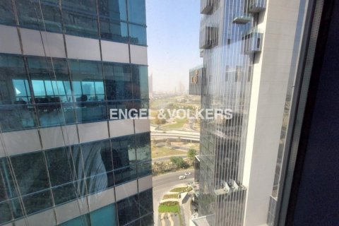 Zyrë në Jumeirah Lake Towers, Dubai, Emiratet e Bashkuara Arabe 102.66 m2. № 20170 - Foto 11