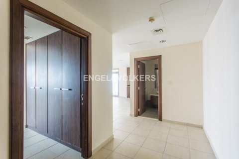 Apartament në Business Bay, Dubai, Emiratet e Bashkuara Arabe 4 dhoma gjumi, 454.29 m2. № 18173 - Foto 8