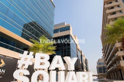 Zyrë në Business Bay, Dubai, Emiratet e Bashkuara Arabe 181.72 m2. № 20991 - Foto 15