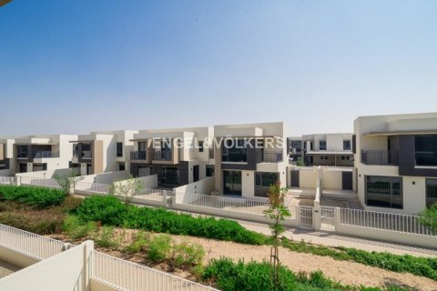Shtëpi në qytet në Dubai Hills Estate, Emiratet e Bashkuara Arabe 3 dhoma gjumi, 206.99 m2. № 21662 - Foto 2