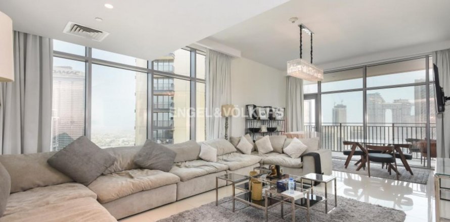 Apartament në BLVD CRESCENT në Dubai, Emiratet e Bashkuara Arabe 2 dhoma gjumi, 143.35 m2. № 21716