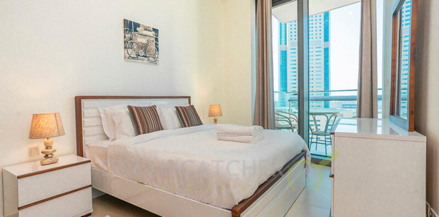 Apartament në BURJ VISTA në Dubai, Emiratet e Bashkuara Arabe 3 dhoma gjumi, 178.47 m2. № 23212