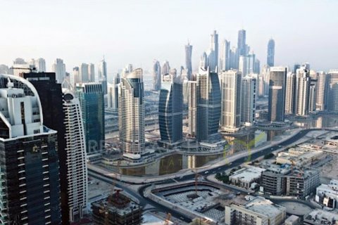 Zyrë në Jumeirah Lake Towers, Dubai, Emiratet e Bashkuara Arabe 157.28 m2. № 35353 - Foto 14