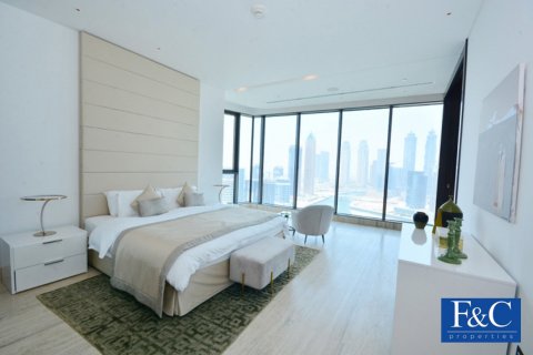 Penthouse në VOLANTE APARTMENTS në Business Bay, Dubai, Emiratet e Bashkuara Arabe 3 dhoma gjumi, 468.7 m2. № 44867 - Foto 2