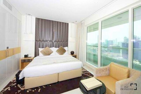 Apartament në WATER'S EDGE në Business Bay, Dubai, Emiratet e Bashkuara Arabe 1 dhomë, 49.1 m2. № 45172 - Foto 1