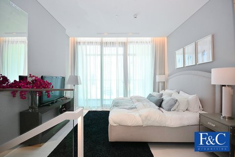 Apartament në Business Bay, Dubai, Emiratet e Bashkuara Arabe 1 dhomë gjumi, 112.9 m2. № 44762 - Foto 8