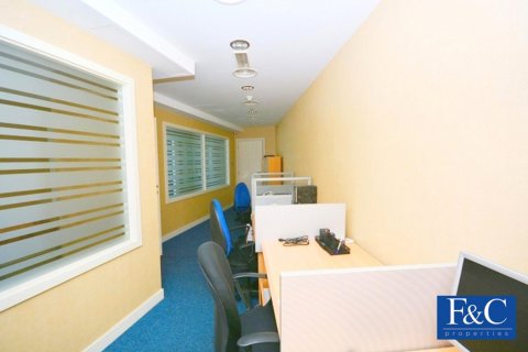 Zyrë në Business Bay, Dubai, Emiratet e Bashkuara Arabe 188.6 m2. № 44941 - Foto 9