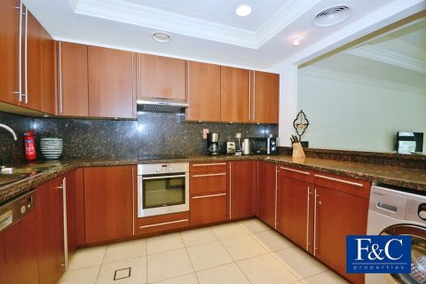 Apartament në FAIRMONT RESIDENCE në Palm Jumeirah, Dubai, Emiratet e Bashkuara Arabe 1 dhomë gjumi, 125.9 m2. № 44602 - Foto 8