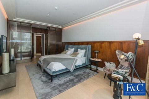 Apartament në DORCHESTER COLLECTION në Business Bay, Dubai, Emiratet e Bashkuara Arabe 4 dhoma gjumi, 716.6 m2. № 44745 - Foto 12