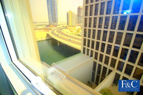 Apartament në Business Bay, Dubai, Emiratet e Bashkuara Arabe 2 dhoma gjumi, 119.8 m2. № 44587 - Foto 30