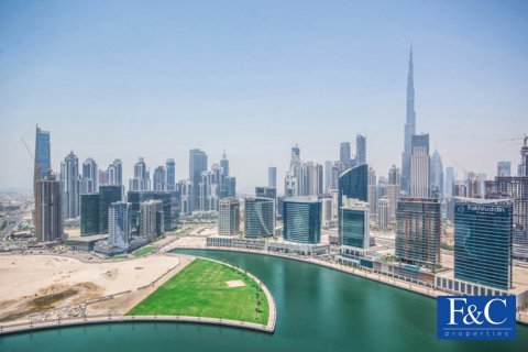 Penthouse në VOLANTE APARTMENTS në Business Bay, Dubai, Emiratet e Bashkuara Arabe 3 dhoma gjumi, 468.7 m2. № 44867 - Foto 3