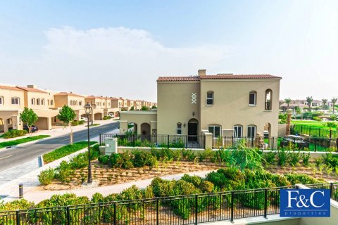 Shtëpi në qytet në Serena, Dubai, Emiratet e Bashkuara Arabe 3 dhoma gjumi, 211.1 m2. № 44833 - Foto 17