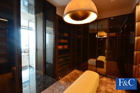 Apartament në DORCHESTER COLLECTION në Business Bay, Dubai, Emiratet e Bashkuara Arabe 4 dhoma gjumi, 724.4 m2. № 44742 - Foto 8