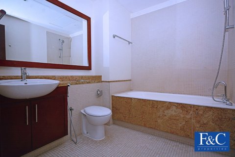 Apartament në Downtown Dubai (Downtown Burj Dubai), Dubai, Emiratet e Bashkuara Arabe 2 dhoma gjumi, 154.5 m2. № 44969 - Foto 9