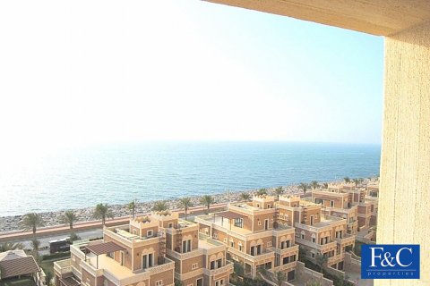 Apartament në Palm Jumeirah, Dubai, Emiratet e Bashkuara Arabe 2 dhoma gjumi, 194.8 m2. № 44611 - Foto 12