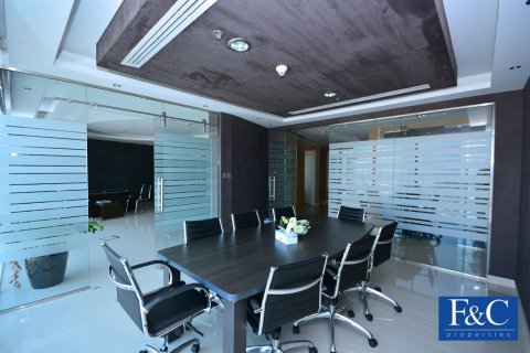 Zyrë në Business Bay, Dubai, Emiratet e Bashkuara Arabe 188.6 m2. № 44901 - Foto 9