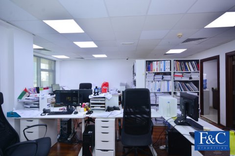 Zyrë në Business Bay, Dubai, Emiratet e Bashkuara Arabe 132.2 m2. № 44933 - Foto 9