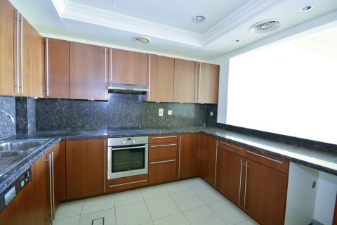 Apartament në Palm Jumeirah, Dubai, Emiratet e Bashkuara Arabe 1 dhomë gjumi, 121 m2. № 44612 - Foto 8