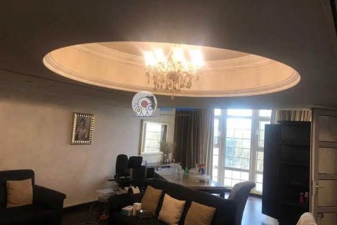 Vilë në Al Twar, Dubai, Emiratet e Bashkuara Arabe 9 dhoma gjumi, 510 m2. № 50141 - Foto 5