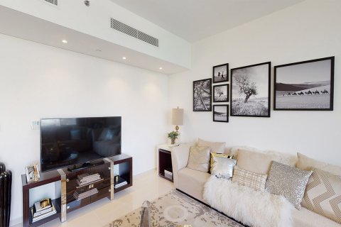 Apartament në GOLF TOWN në Dubai, Emiratet e Bashkuara Arabe 1 dhomë gjumi, 68 m2. № 47292 - Foto 2