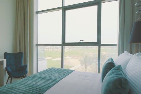 Apartament në GOLF TERRACE në Dubai, Emiratet e Bashkuara Arabe 3 dhoma gjumi, 339 m2. № 47299 - Foto 3