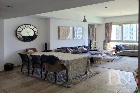 Apartament në Palm Jumeirah, Dubai, Emiratet e Bashkuara Arabe 2 dhoma gjumi, 165.2 m2. № 57075 - Foto 14