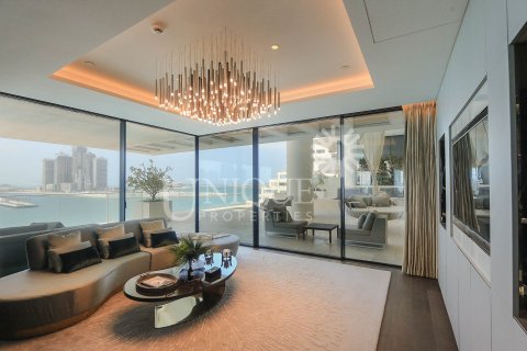 Apartament në Palm Jumeirah, Dubai, Emiratet e Bashkuara Arabe 3 dhoma gjumi, 666 m2. № 66612 - Foto 2
