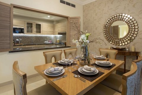 Apartament në QAMAR APARTMENTS në Al Muhaisnah, Dubai, Emiratet e Bashkuara Arabe 1 dhomë gjumi, 86 m2. № 58722 - Foto 10