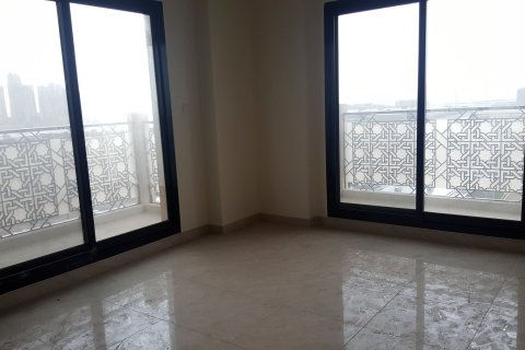 Apartament në RIAH TOWERS në Culture Village, Dubai, Emiratet e Bashkuara Arabe 2 dhoma gjumi, 210 m2. № 59393 - Foto 9