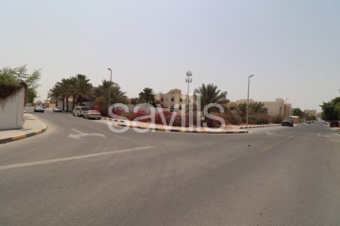 Tokë në Al Heerah, Sharjah, Emiratet e Bashkuara Arabe 929 m2. № 74362 - Foto 7