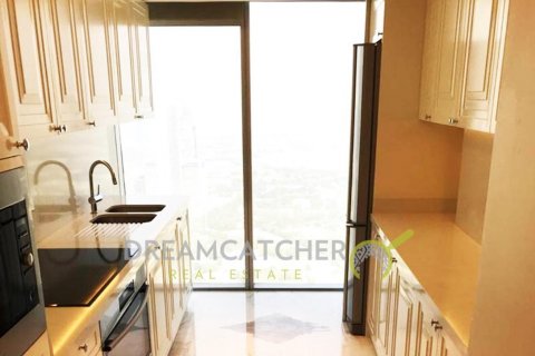 Apartament në Dubai, Emiratet e Bashkuara Arabe 4 dhoma gjumi, 263.84 m2. № 40457 - Foto 8