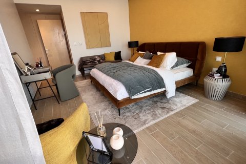 Apartament në MAYAN në Yas Island, Abu Dhabi, Emiratet e Bashkuara Arabe 3 dhoma gjumi, 635.68 m2. № 67771 - Foto 6