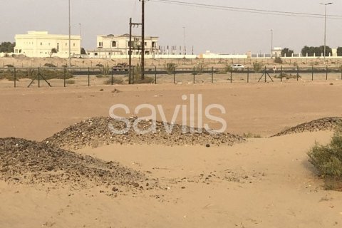 Tokë në Al Tai, Sharjah, Emiratet e Bashkuara Arabe 1049.8 m2. № 69131 - Foto 12