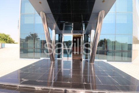 Magazinë në Sharjah Airport Freezone (SAIF), Emiratet e Bashkuara Arabe 1605.4 m2. № 67665 - Foto 20
