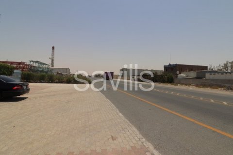 Fabrikë në Hamriyah Free Zone, Sharjah, Emiratet e Bashkuara Arabe 10999.9 m2. № 74359 - Foto 2