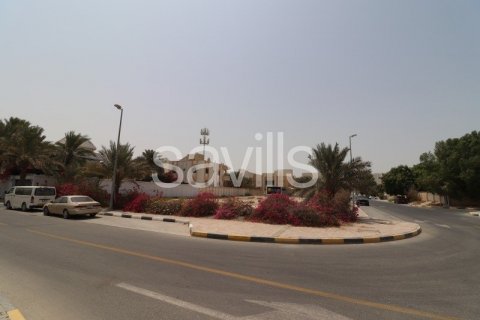 Tokë në Al Heerah, Sharjah, Emiratet e Bashkuara Arabe 929 m2. № 74362 - Foto 2