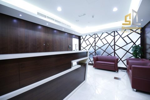 Zyrë në Dubai, Emiratet e Bashkuara Arabe 301.00 m2. № 79543 - Foto 10