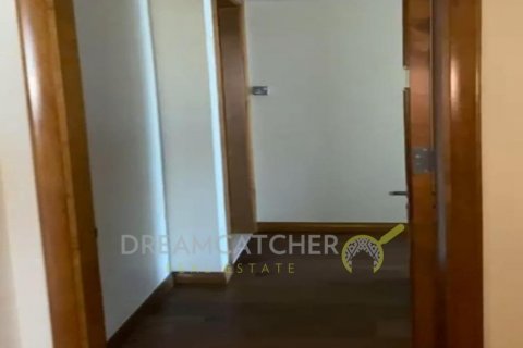 Apartament në Dubai, Emiratet e Bashkuara Arabe 3 dhoma gjumi, 215.81 m2. № 75835 - Foto 5