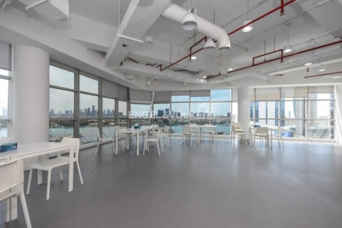 مكتب للإيجار في Deira، دبي، الإمارات العربية المتحدة 1393.53 متر مربع ، رقم 18462 - photo 1