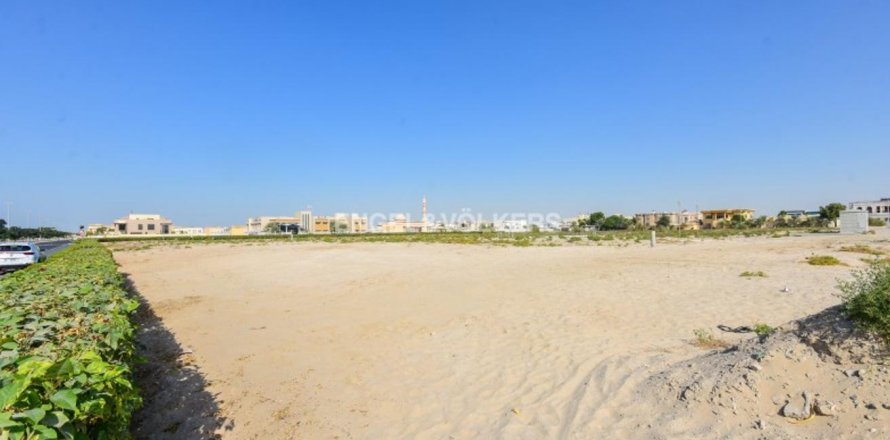 قطعة أرض في Al Muhaisnah، دبي 18546.7 متر مربع . ر قم 18286