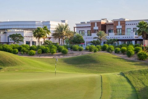 Emirates Hills - photo 4