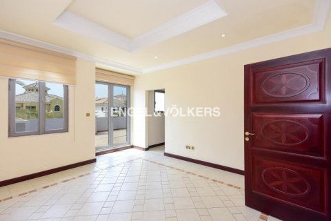 Vila v Palm Jumeirah, Dubai, SAE 4 ložnice, 624.02 m² Č.: 17954 - fotografie 8