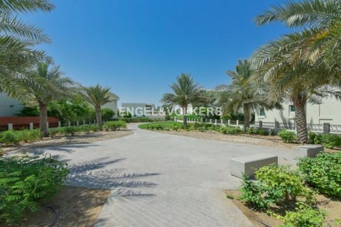 Vila v Al Furjan, Dubai, SAE 4 ložnice, 455.22 m² Č.: 19467 - fotografie 15